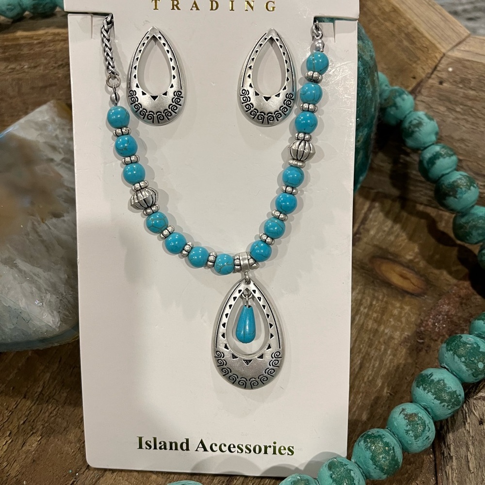 Oceana Trading jewelry set - Picture 2 of 2